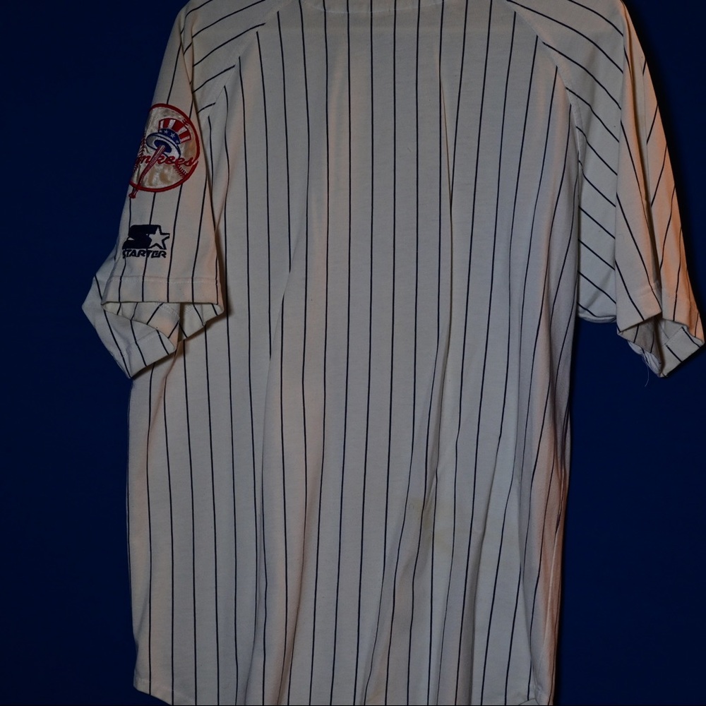NY Yankees Jersey (Vintage 90s STARTER) - Picture 4 of 16